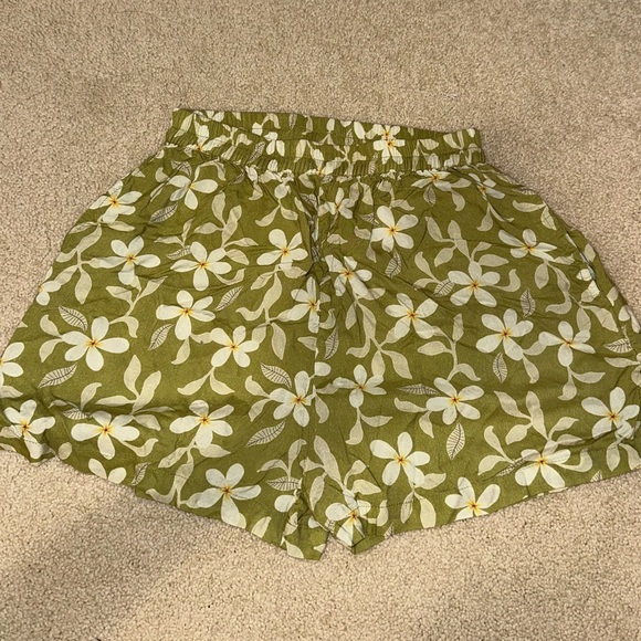 Lokahi Swimwear Shorts - Picture 2 of 3